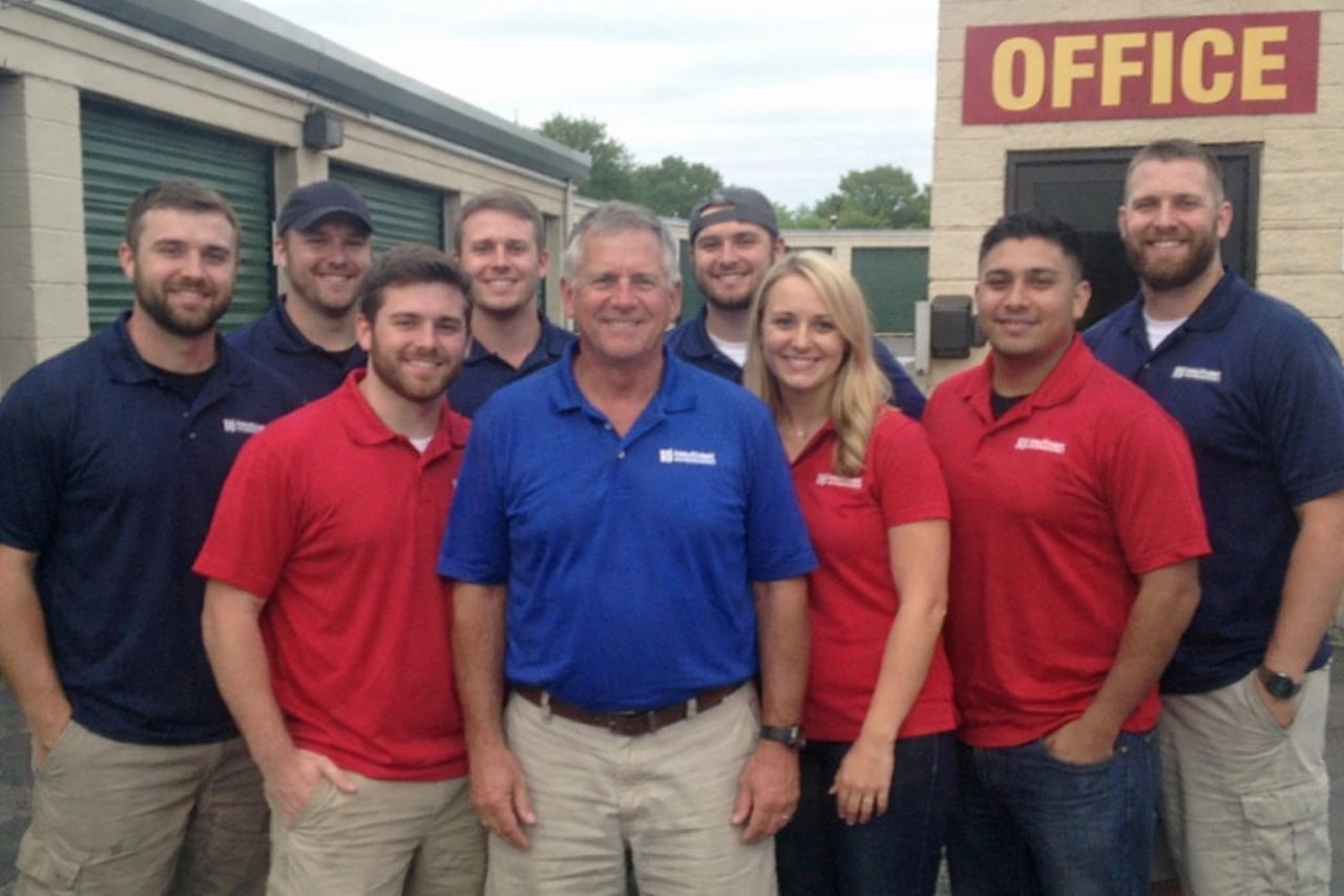 Water damage restoration professionals in Eden Prairie, MN